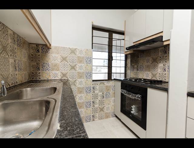 3 BEDROOM FLAT TO LET IN WARNER BEACH